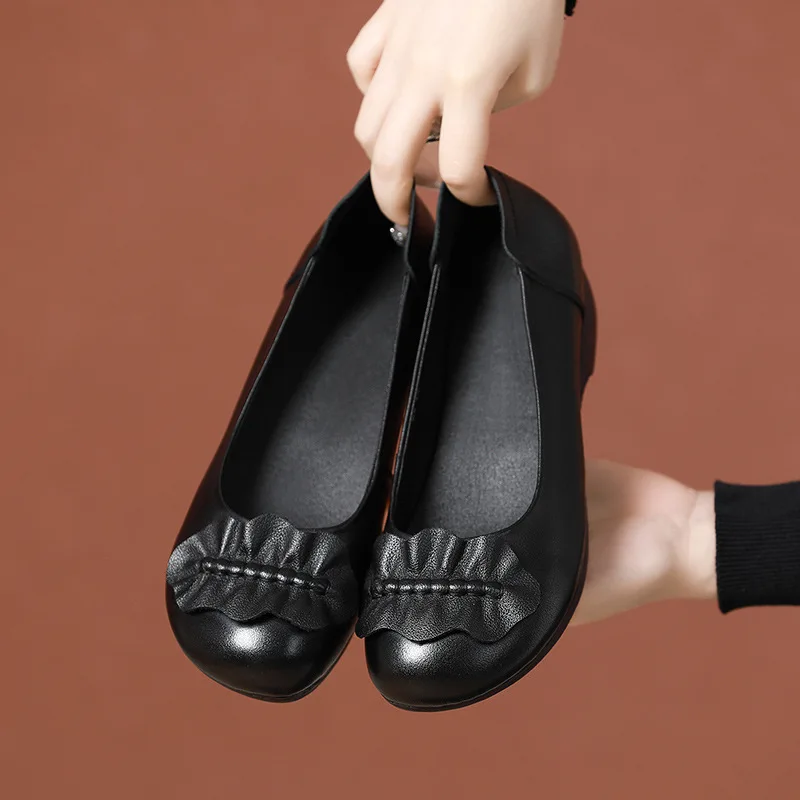 Genuine Leather Women's Brown Bow-Decorated Flat Shoes - Elegant & Comfortable Everyday Wear - Image 2